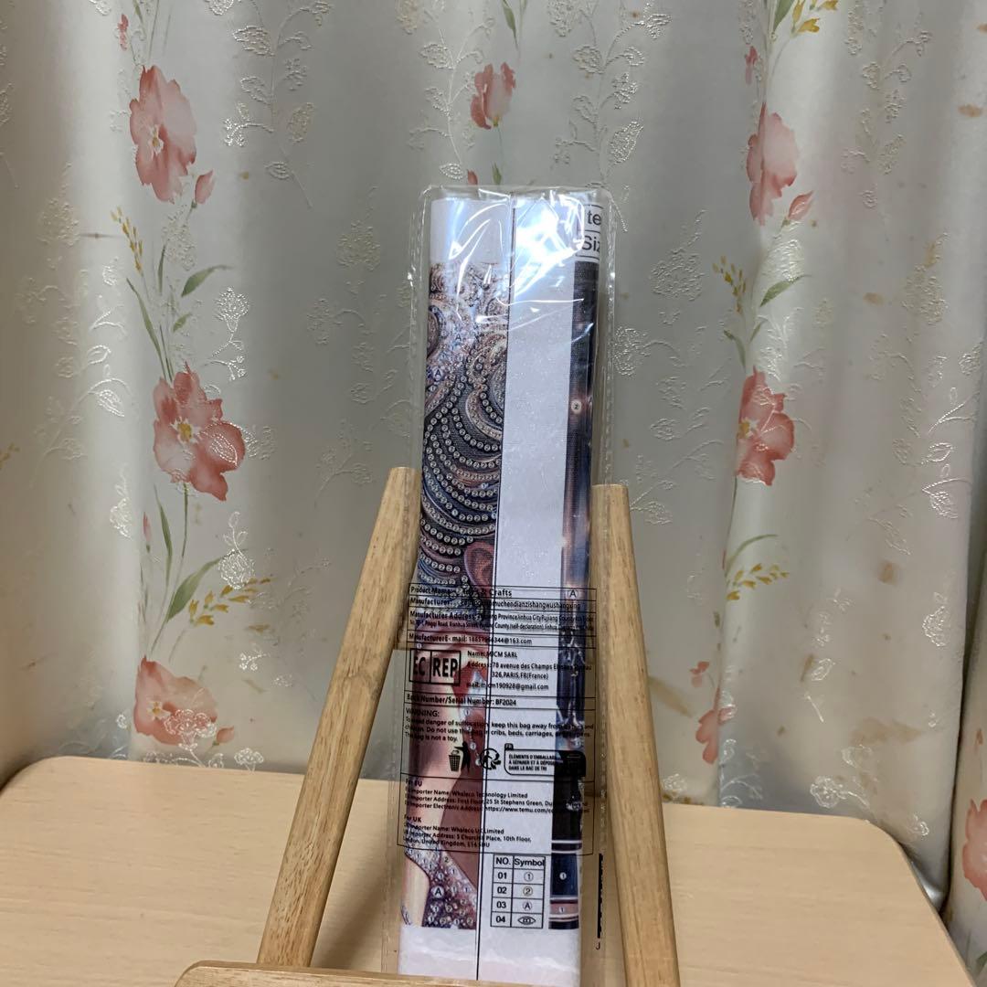 ★専用★エレガントセクシーレディー　30cm x 30cm 特殊ビーズ