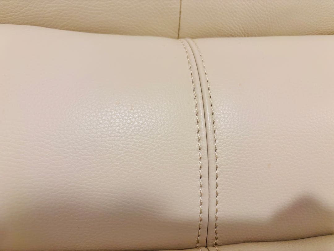 最高級本革 IDC大塚家具 オースチン オットマン 総本革 アイボリー スツール