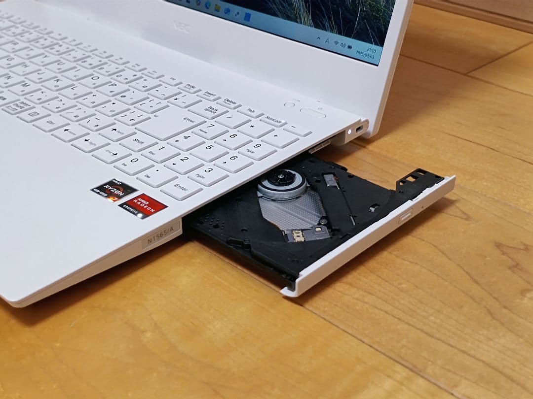 ☆美品☆ NEC LAVIE N15 Ryzen7 16 512G office