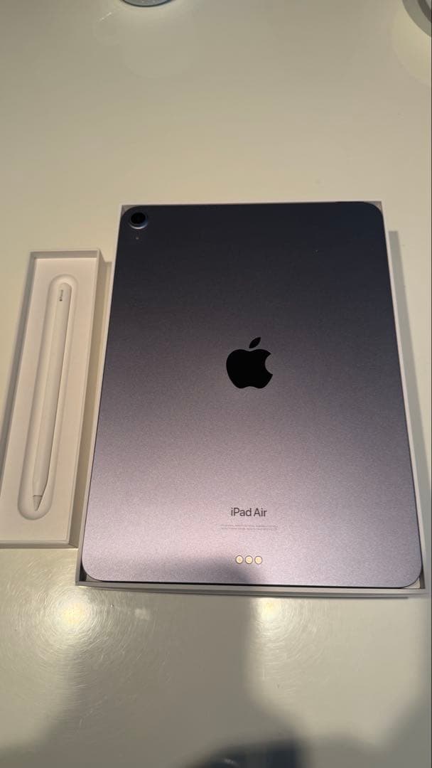 Apple iPad Air 第5世代本体 + Apple Pencil