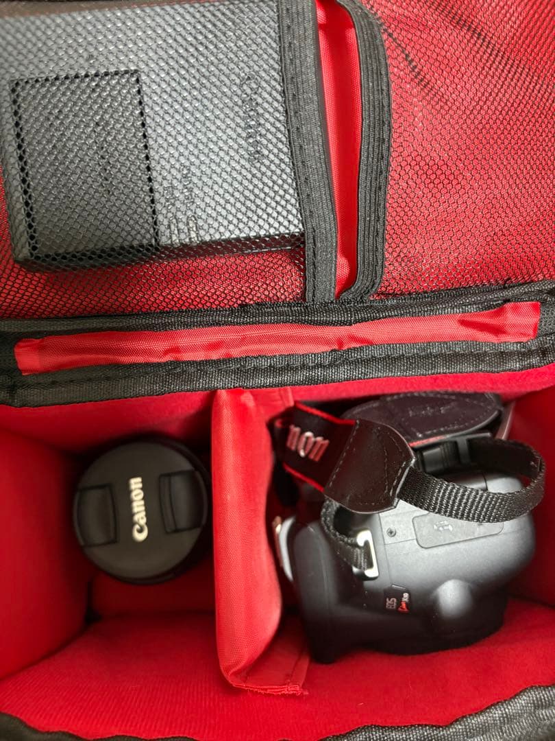 【美品】Canon デジタル一眼レフカメラ EOS Kiss X10