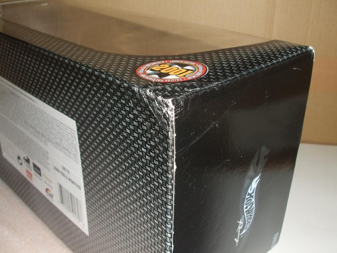 ウィリアムズ　　２００１　ラウンチ　J・P・モントーヤ　＃６　１／１８