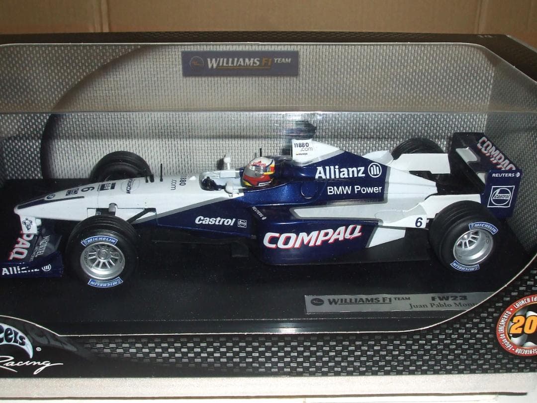 ウィリアムズ　　２００１　ラウンチ　J・P・モントーヤ　＃６　１／１８