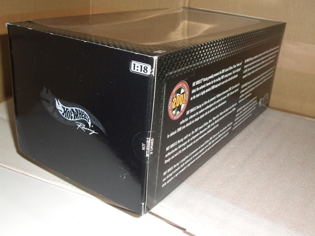 ウィリアムズ　　２００１　ラウンチ　J・P・モントーヤ　＃６　１／１８