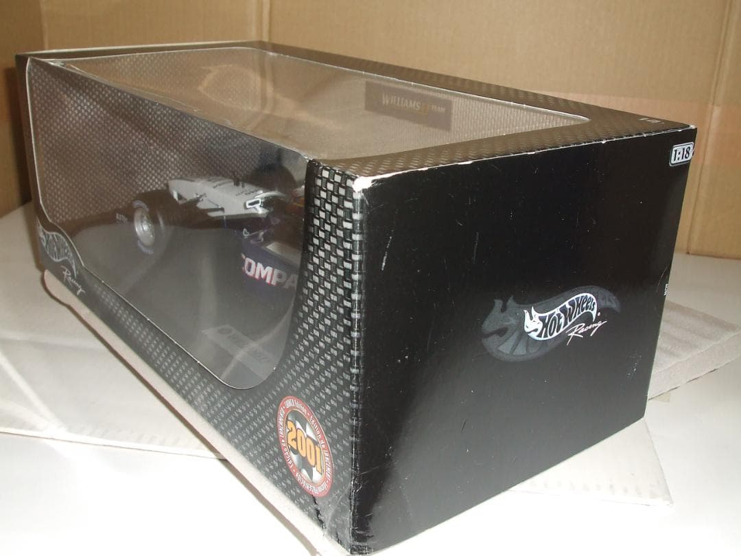 ウィリアムズ　　２００１　ラウンチ　J・P・モントーヤ　＃６　１／１８