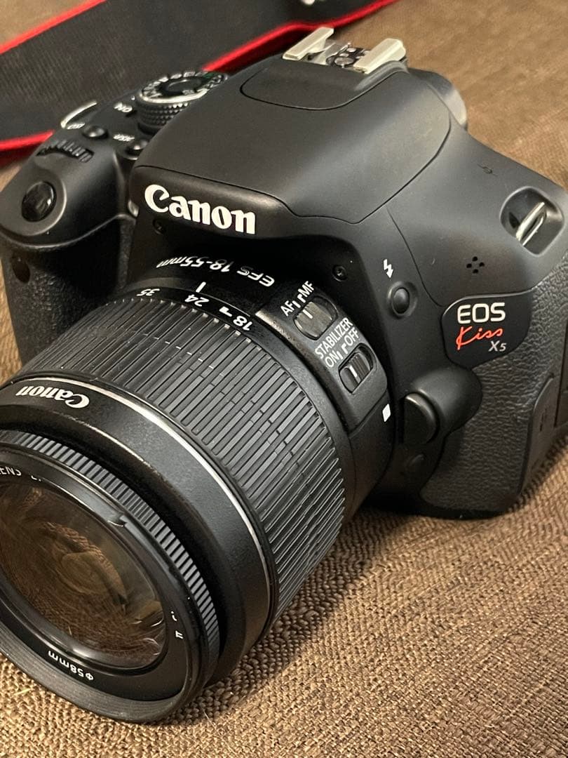 Canon EOS Kiss X5 18-55mm is IIレンズキット