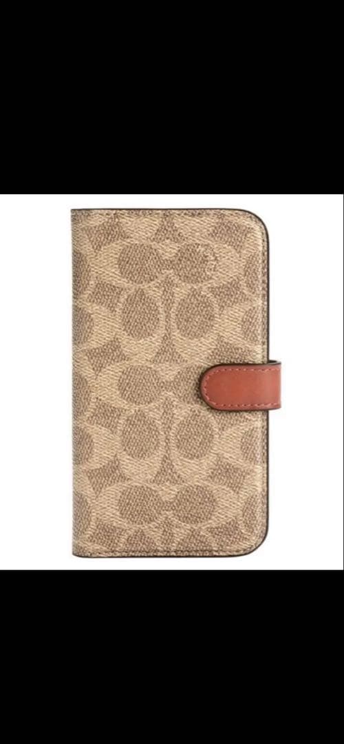 新品COACH iPhone13/14手帳型カバーシグネチャーコーチ／値下げ中⚠️
