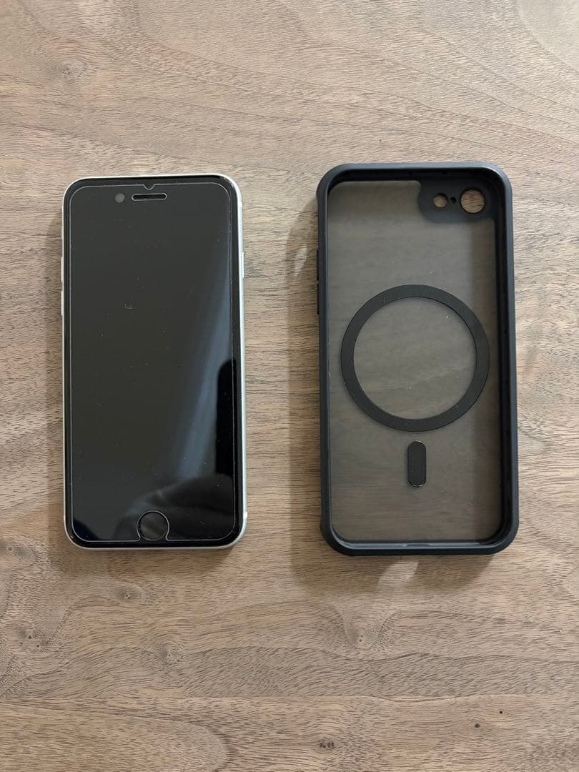 Apple iPhone SE (第2世代) ホワイト（美品）