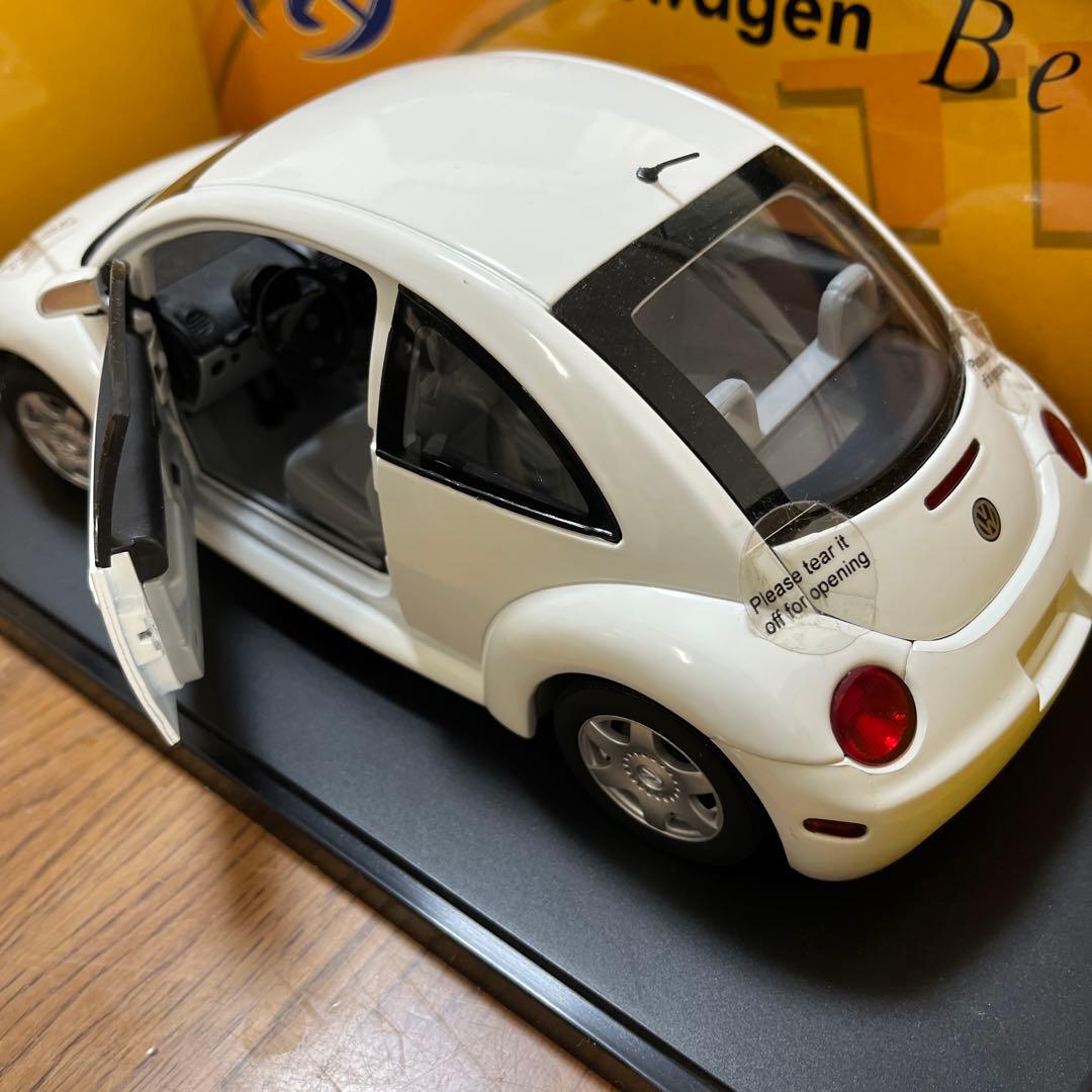 GATE￼社￼　フォルクスワーゲンニュービートルクーペ￼￼ ミニカー　18分の1