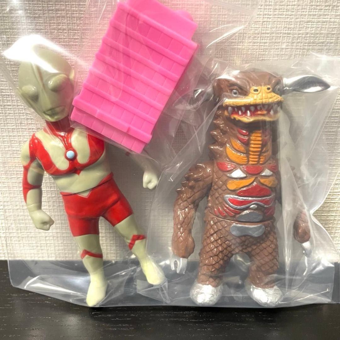 ウルトラマン 対 ギャンゴ MAXTOY スーフェス SofviQ ソフビ