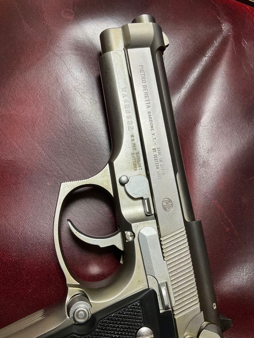 ウェスタンアームズ　ベレッタ　M92FS INOX ステンレスバージョン