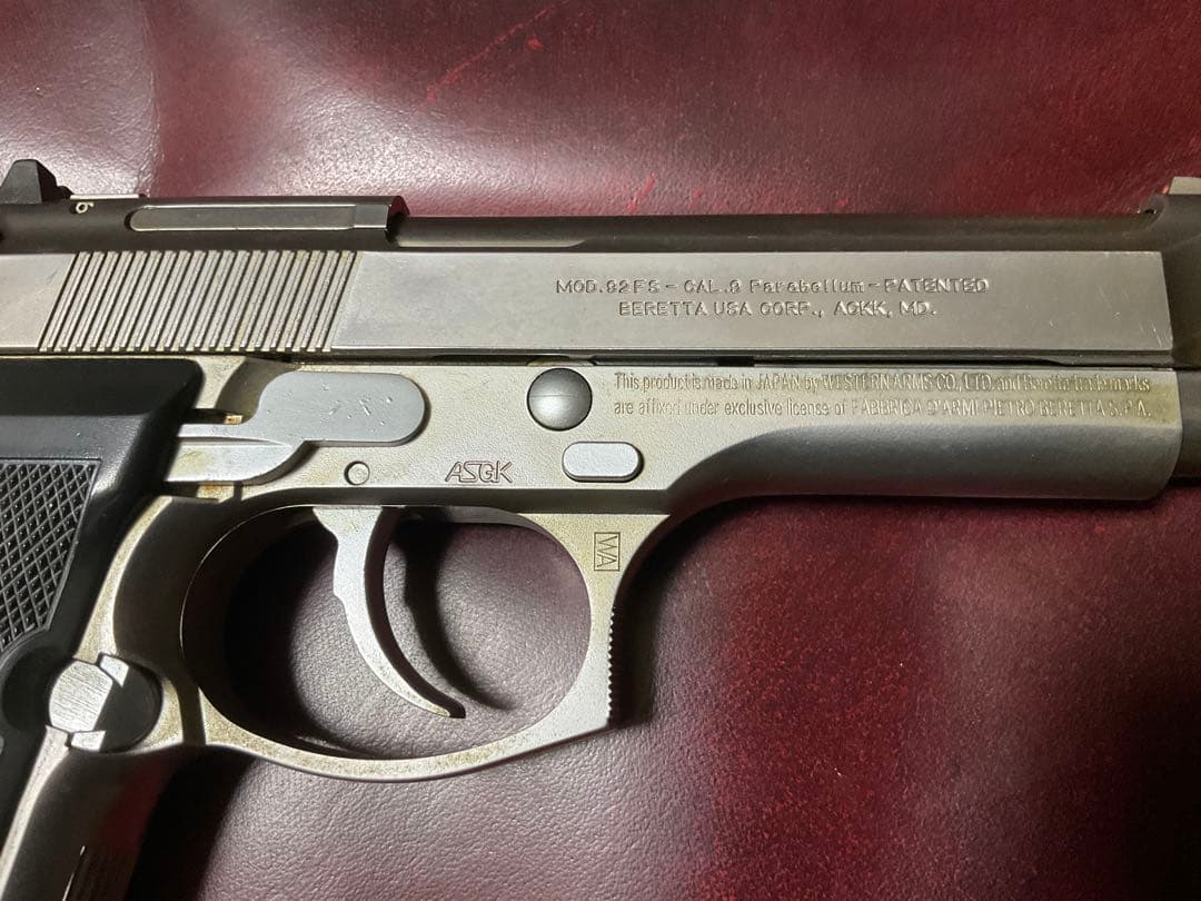 ウェスタンアームズ　ベレッタ　M92FS INOX ステンレスバージョン