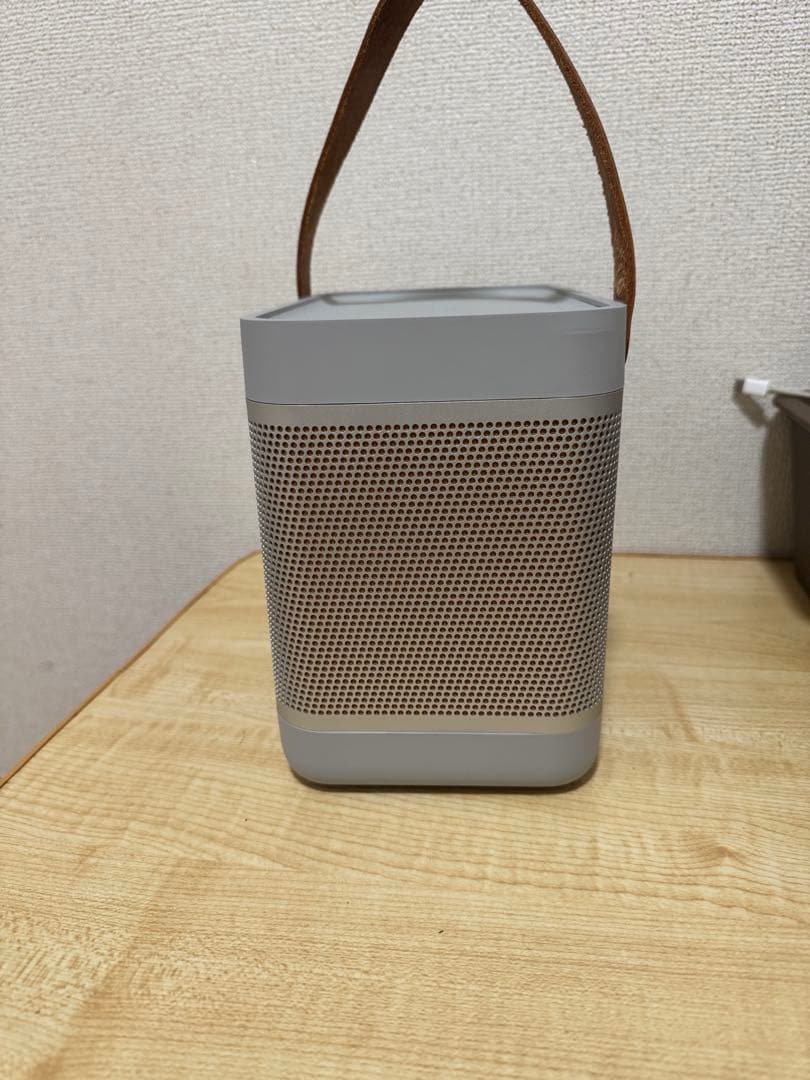 スピーカー・ウーファー Bang & Olufsen Beolit 20
