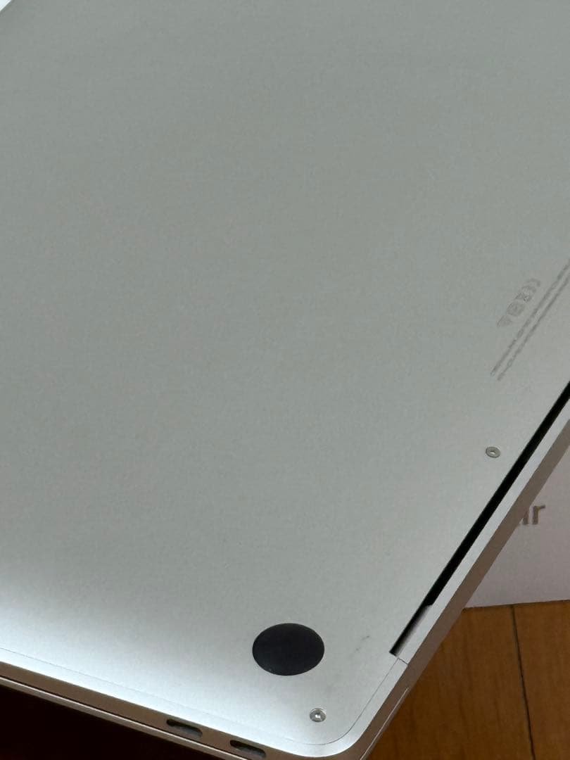 MacBook Air M1（8GB / 256GB）+Magic mouse