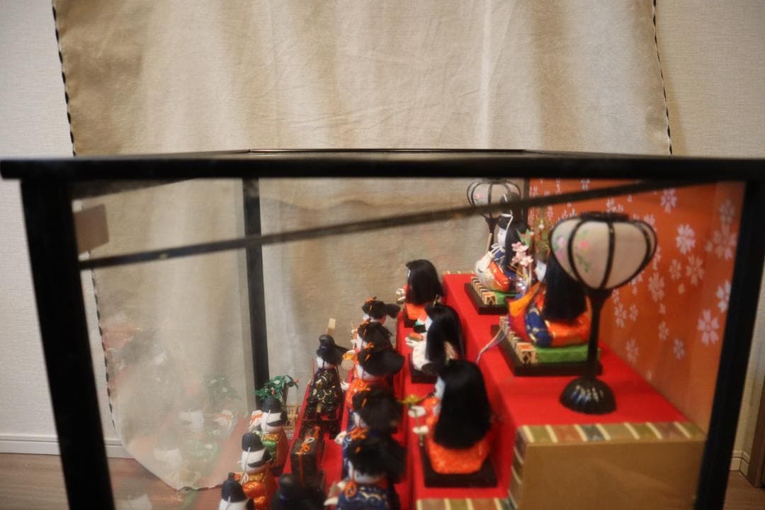 雛人形ケース飾り