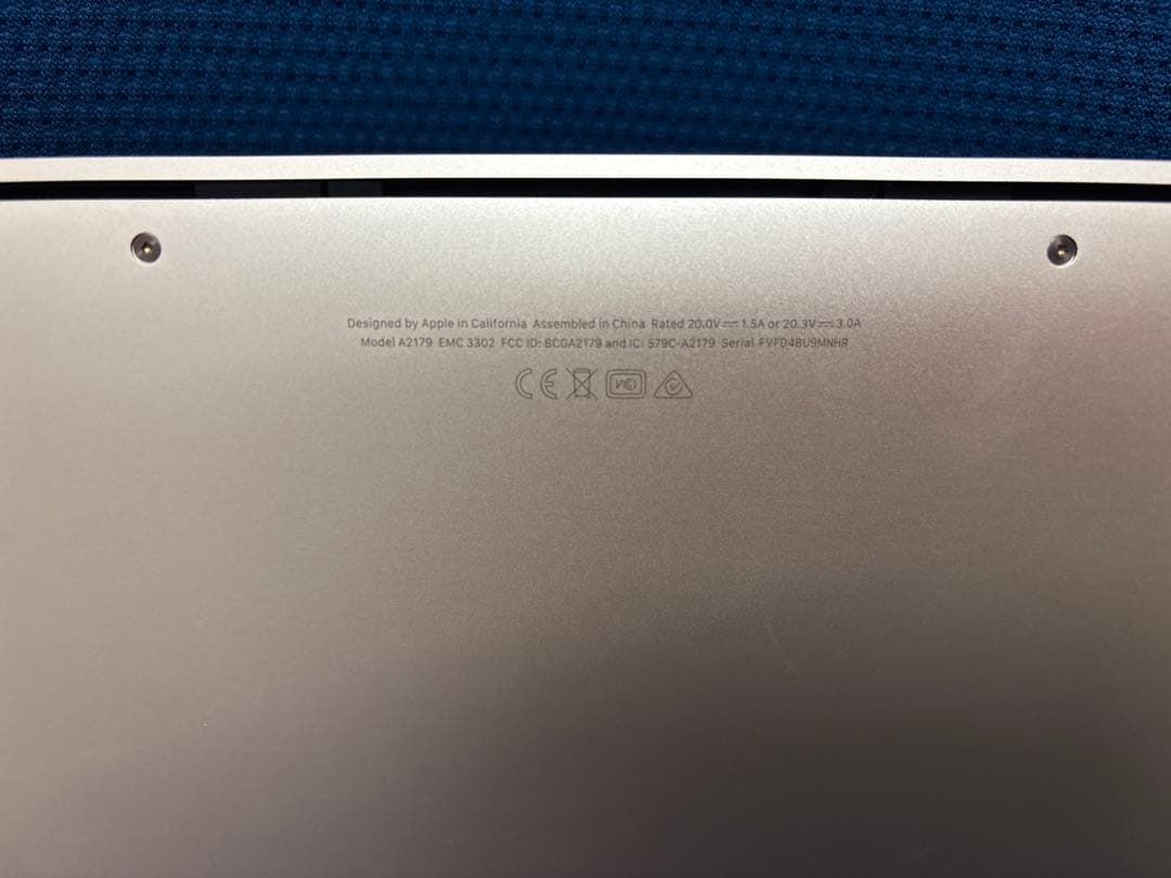 【ジャンク品】Apple MacBook Air ゴールド 本体