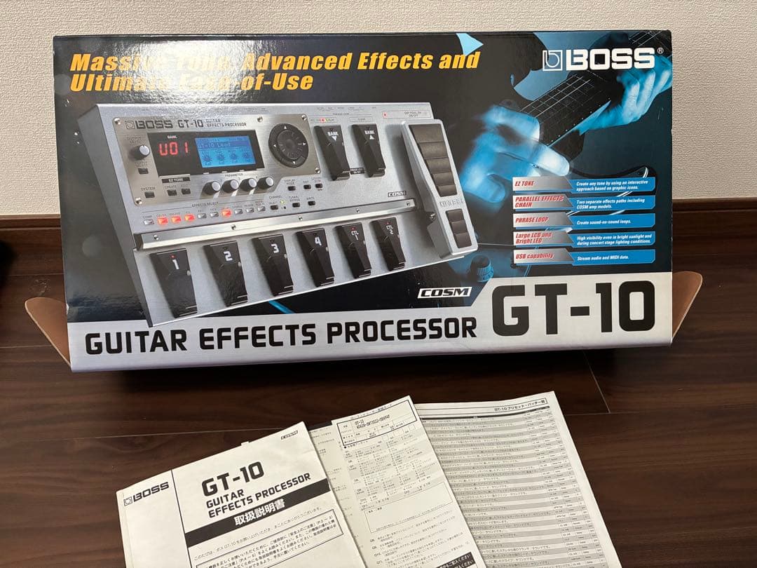 【箱・取説付】BOSS GT-10 マルチエフェクター（初期化・動作確認済）