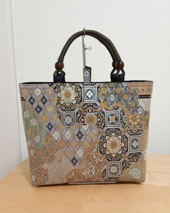 帯リメイクバッグ★ハンドメイド★蜀江華文 波 箔 金銀糸 灰緑 正絹、