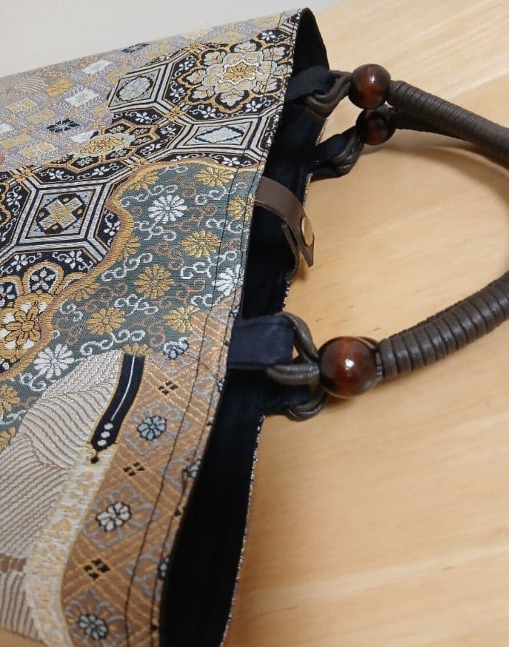 帯リメイクバッグ★ハンドメイド★蜀江華文 波 箔 金銀糸 灰緑 正絹、