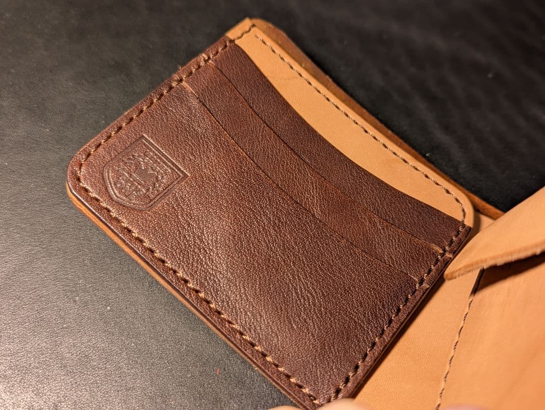 2つ折りウォレット 栃木レザー