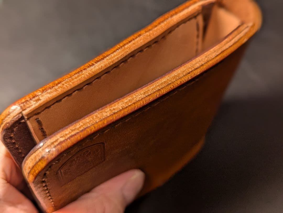 2つ折りウォレット 栃木レザー