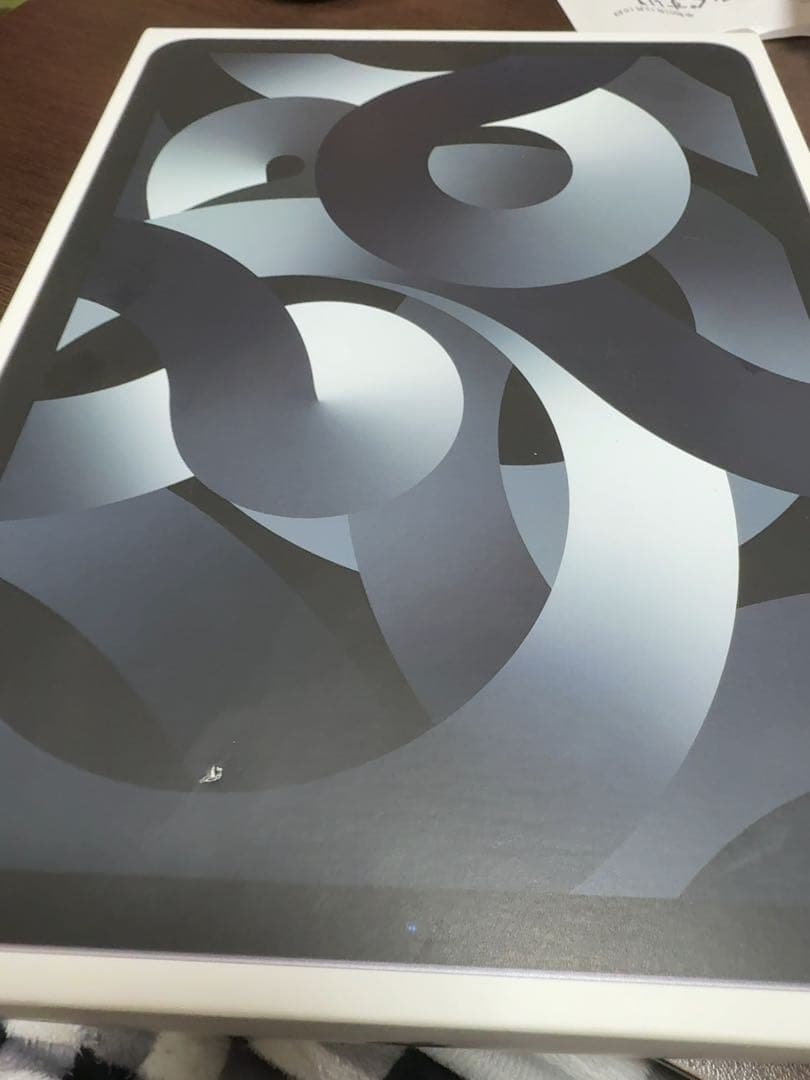 Apple iPad Air 5世代64GB スペースグレー