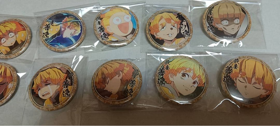鬼滅の刃 絵巻カフェ 我妻善逸 缶バッジ10点セット