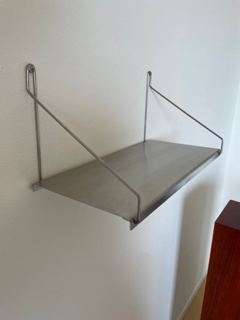 新品未使用【定価5万】FRAMA フラマ　ウォールシェルフ　壁付棚　スチール