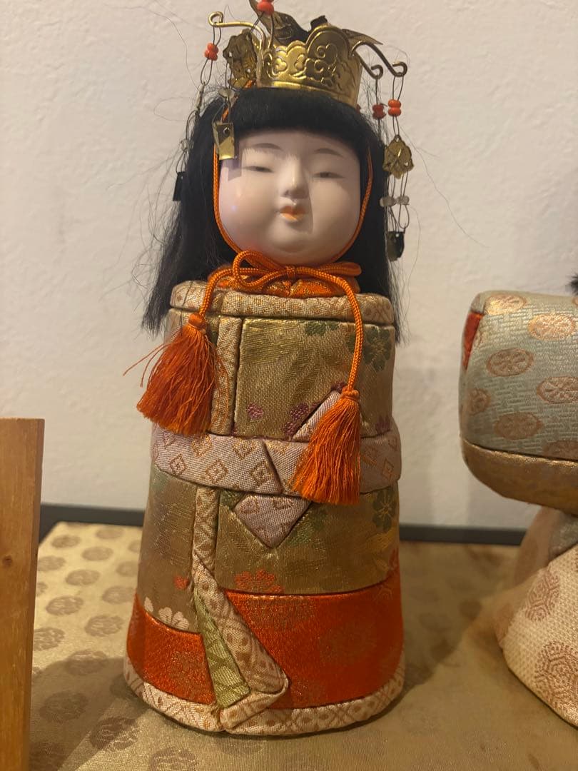 【希少】伝統工芸 真多呂作 立雛 木目込み人形 雛人形 伝統工芸品 飾台・木札付