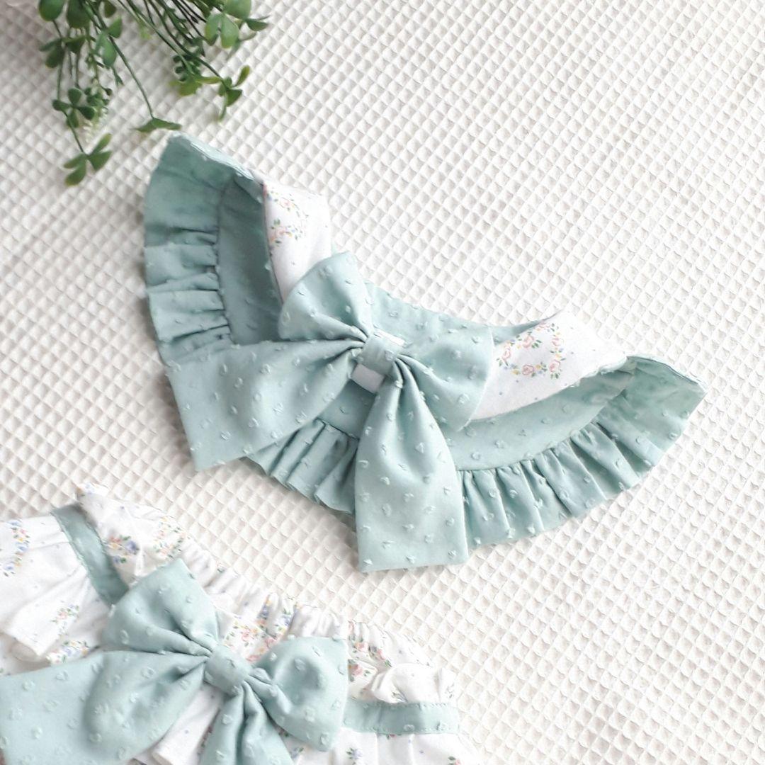 送料無料☆コロンとしたスタイ　(着脱リボン)