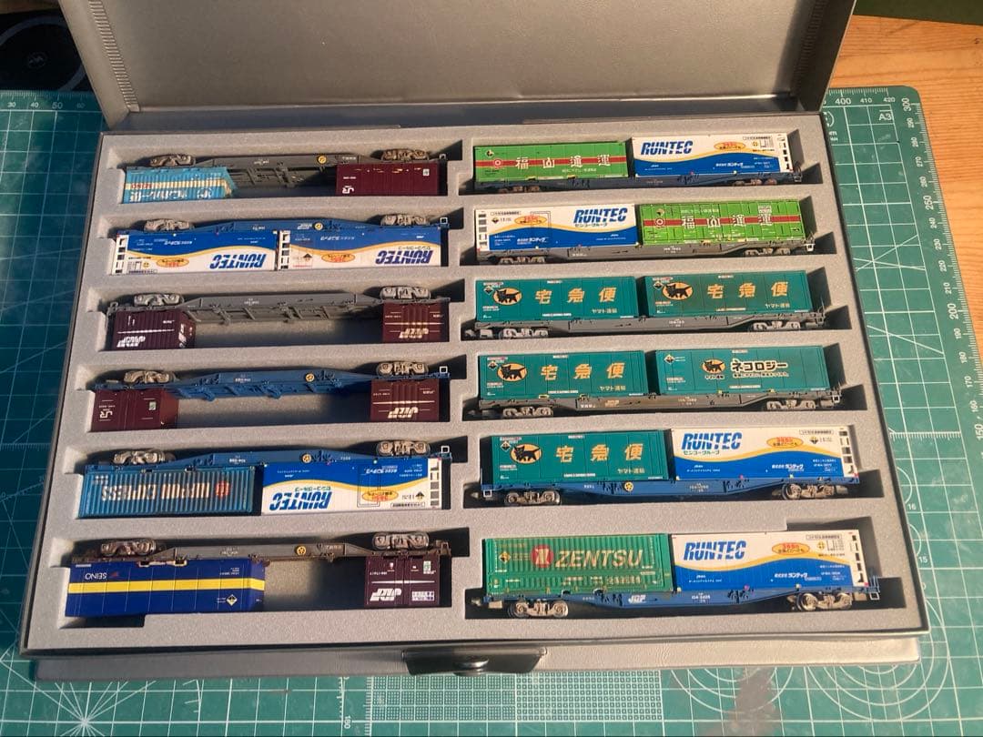 貨物列車　1050レタイプ　ジャンク品　コキ