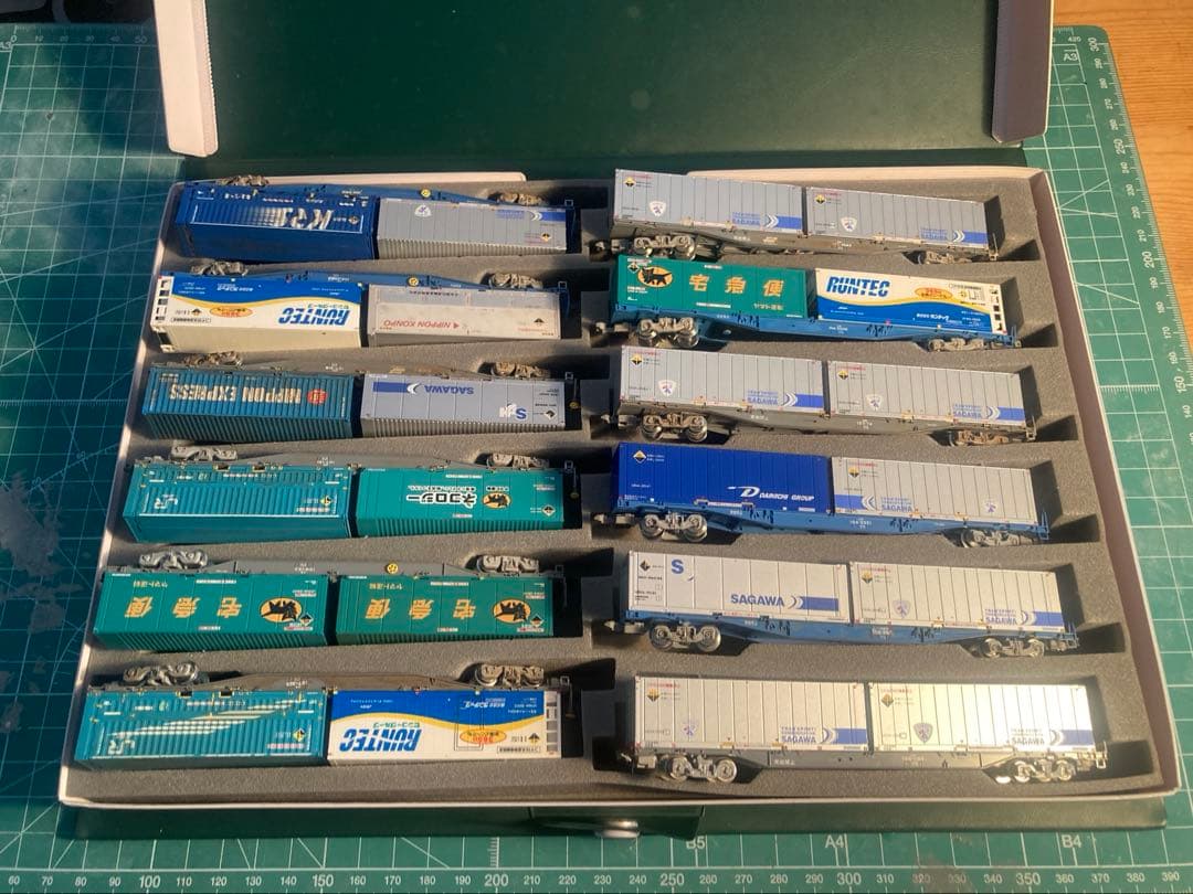 貨物列車　1050レタイプ　ジャンク品　コキ