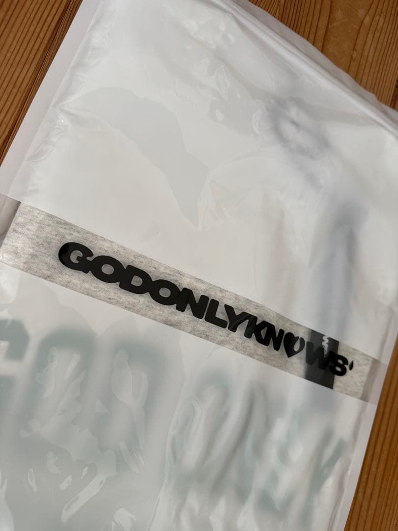 GOD ONLY KNOWS カレッジロゴTシャツ Sサイズ　未開封　岩田剛典