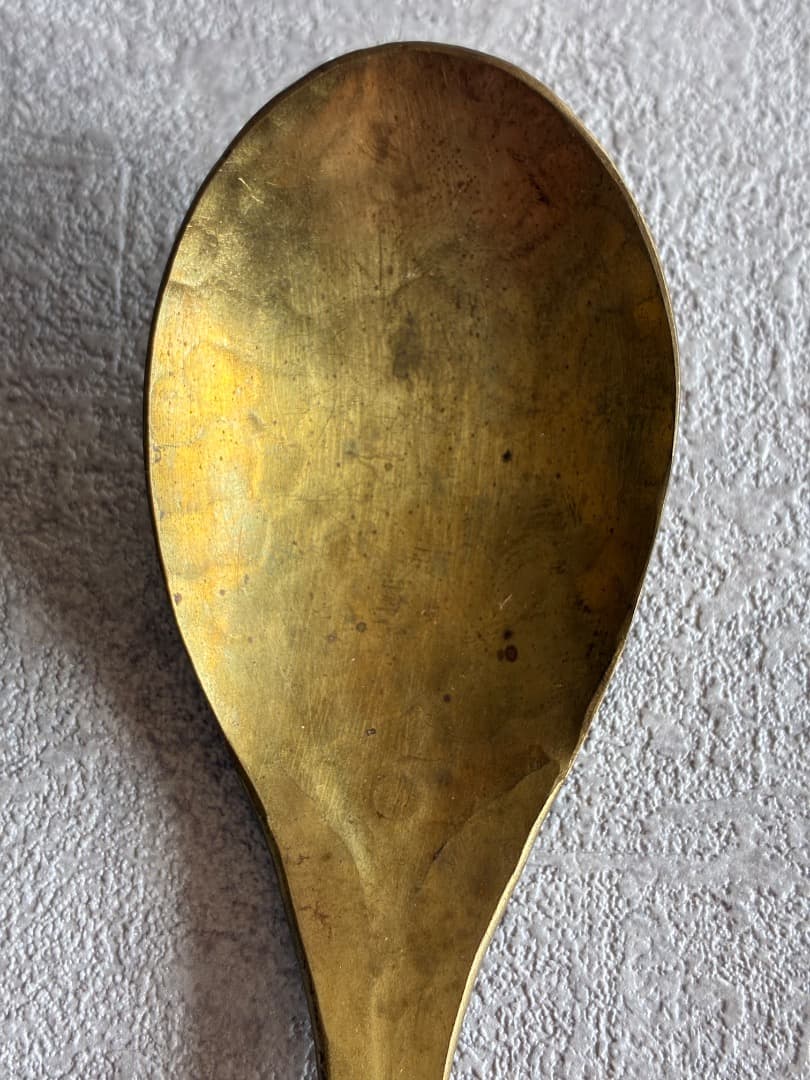 作家もの・・・真鍮製 槌目模様スプーン 19.5cm ハンマードスプーン