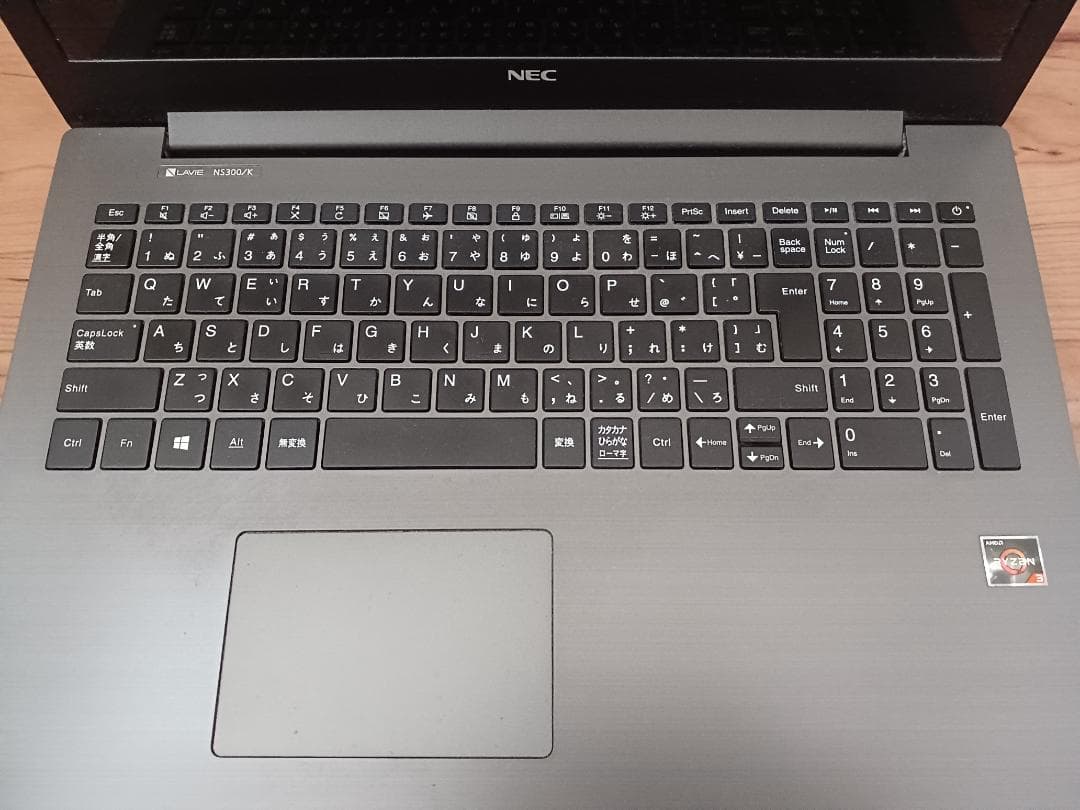 NEC LAVIE NS300/K　ノートPC