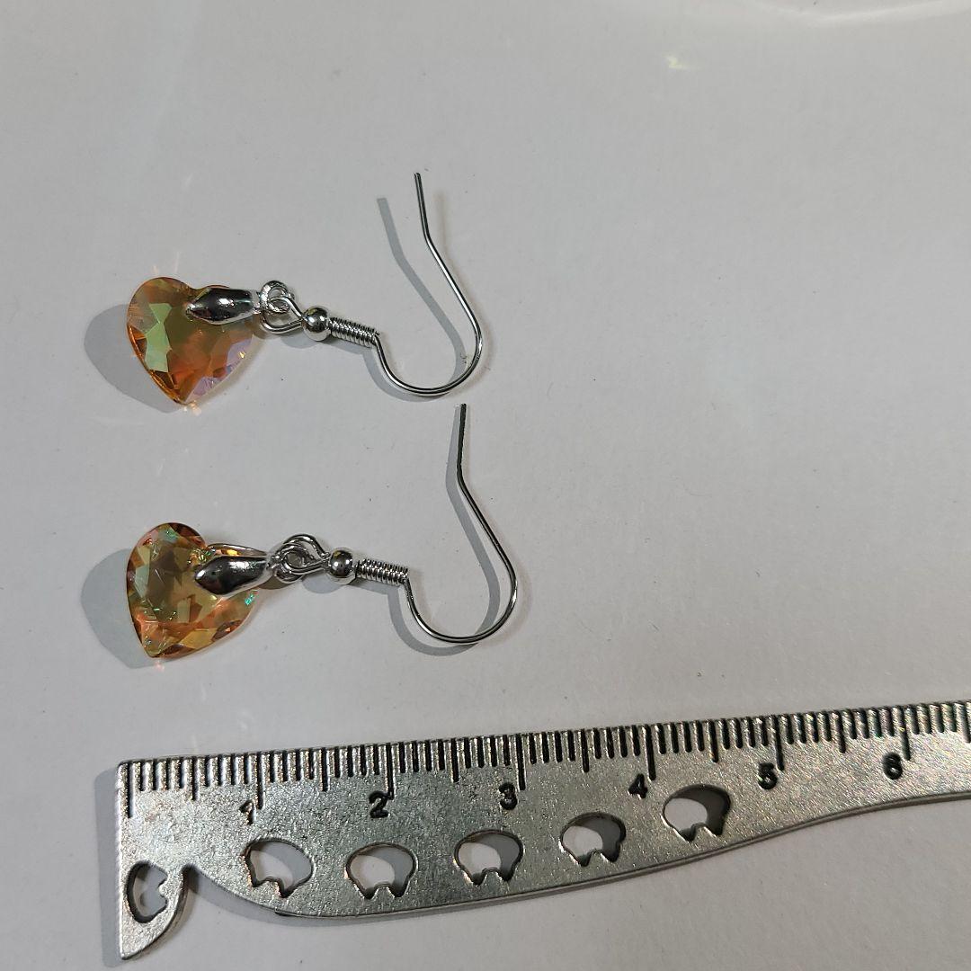 ハンドメイドピアス1609