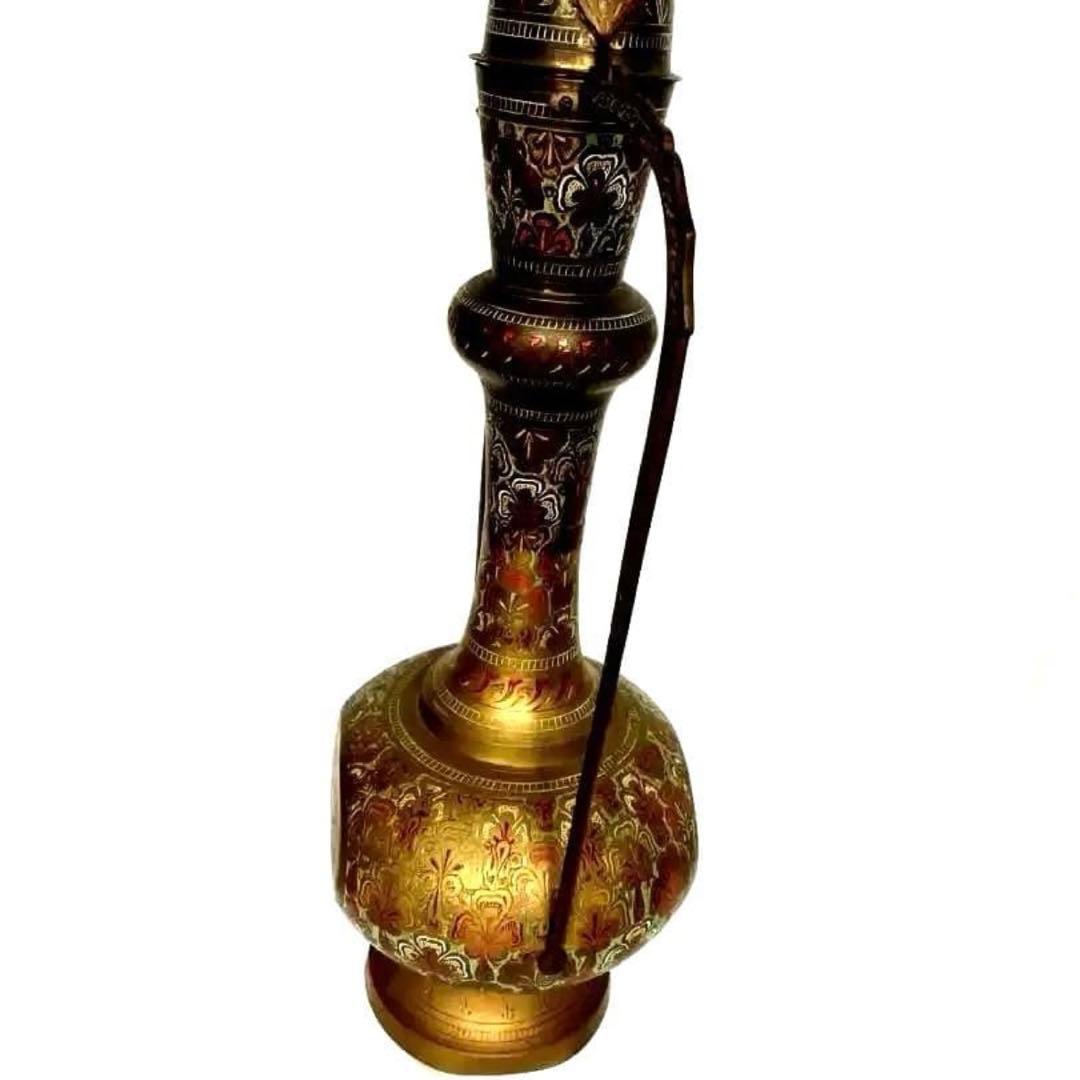 ヴィンテージ アラジンのポット/ピッチャーは美しく手描きされています