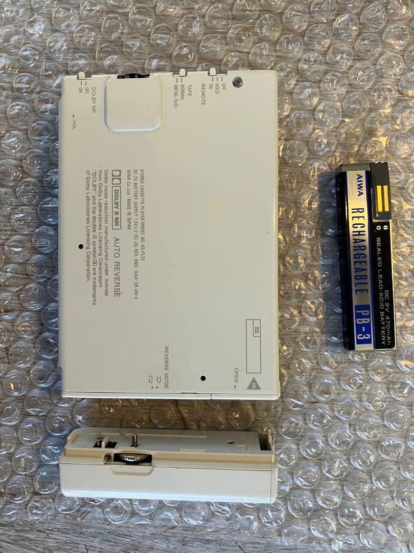 AIWA remote HS-PL35　カセットプレイヤー ホワイト