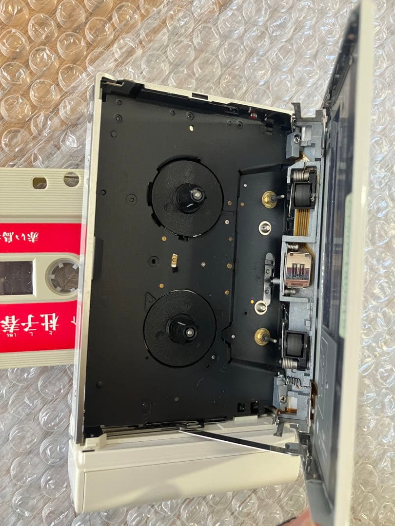 AIWA remote HS-PL35　カセットプレイヤー ホワイト