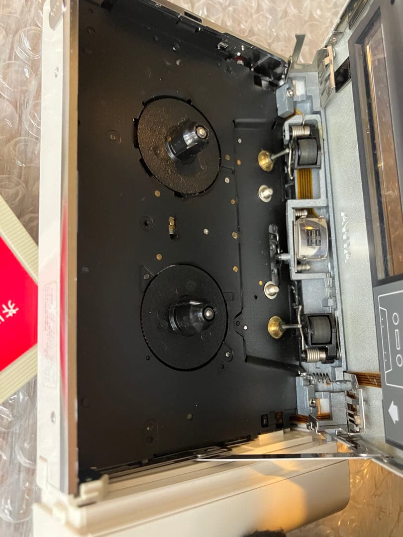 AIWA remote HS-PL35　カセットプレイヤー ホワイト