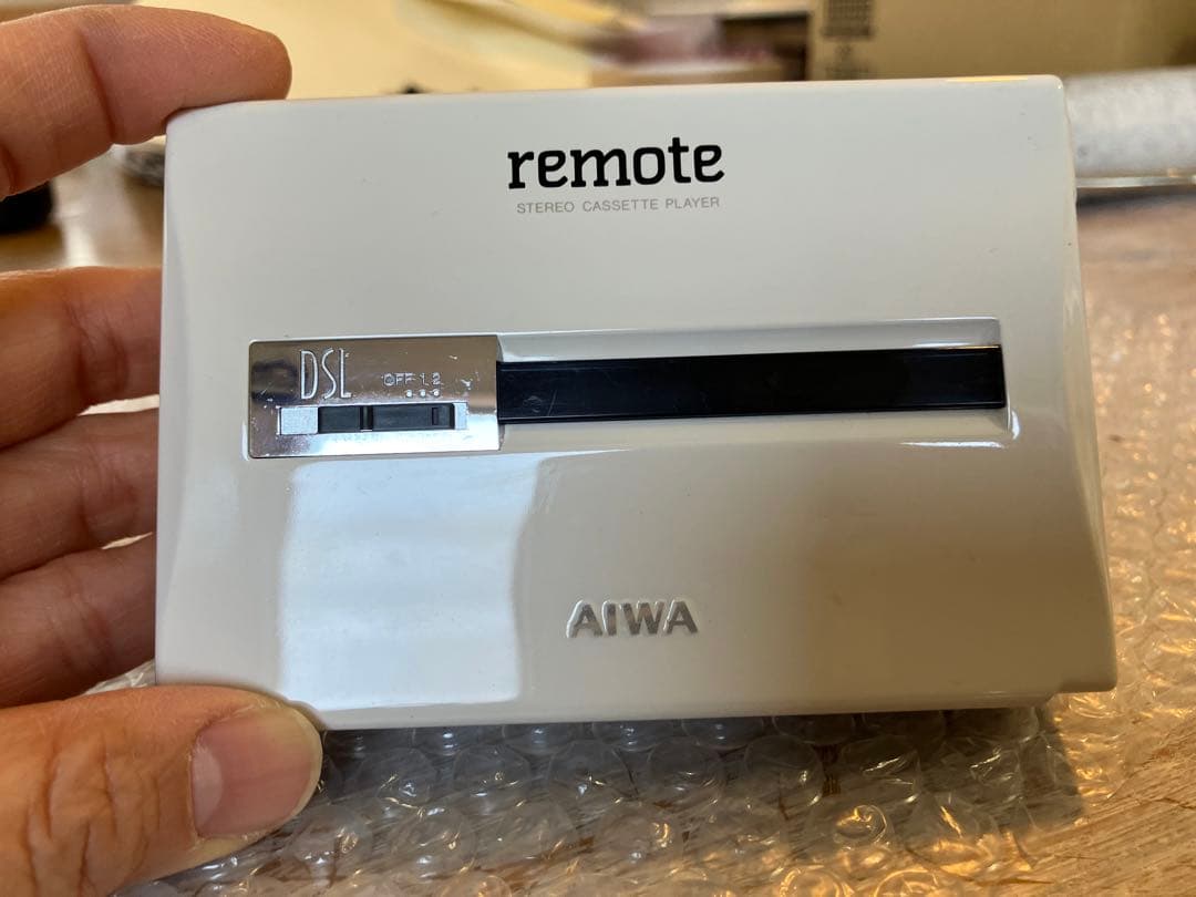 AIWA remote HS-PL35　カセットプレイヤー ホワイト