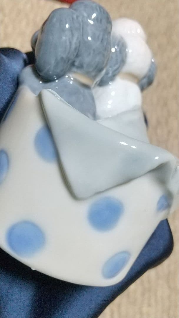 フィギュリン 双子のプードル