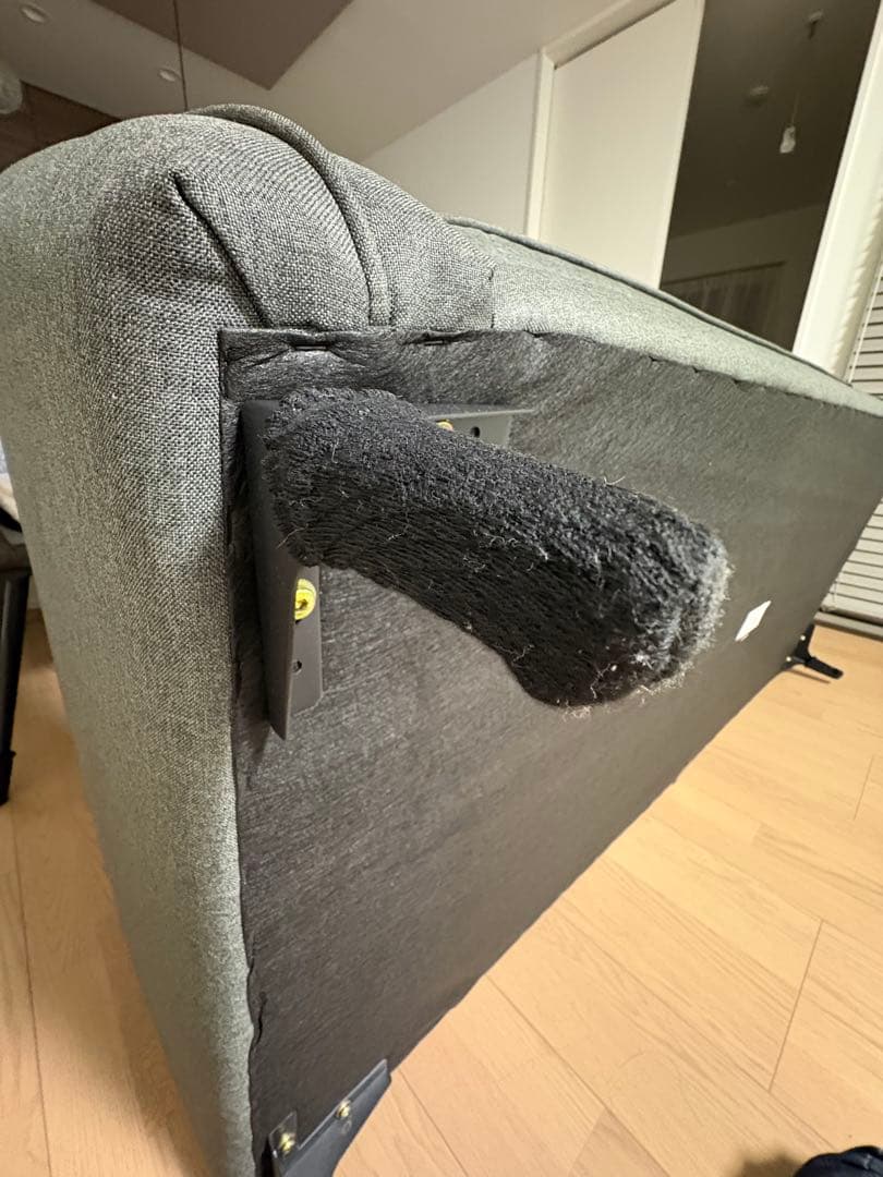 ディープグレー グレー 2人掛けソファ 2つのクッション付き 送料込み