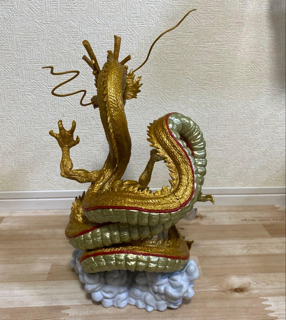 ドラゴンボール　神龍　フィギュア　黄金