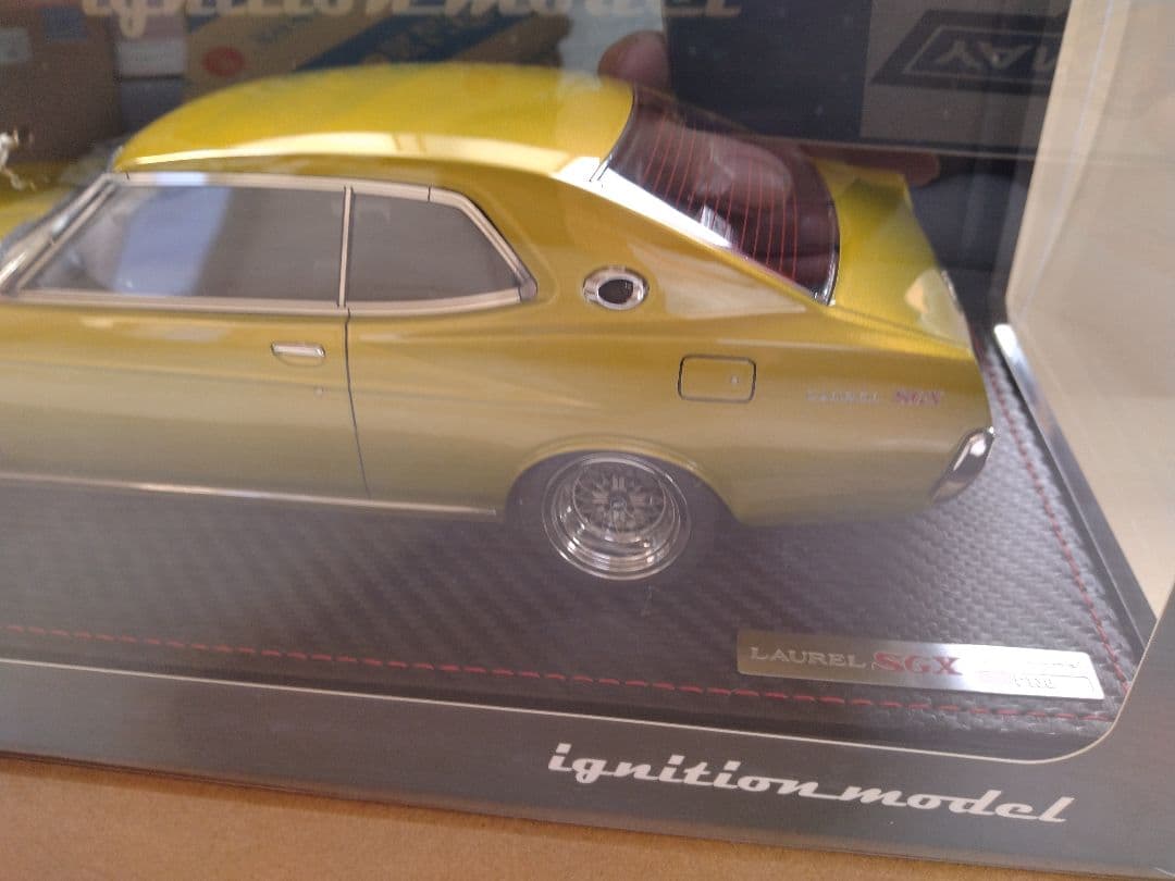 イグニッションモデル 1/18 日産 ローレル 2000SGX　IG3464