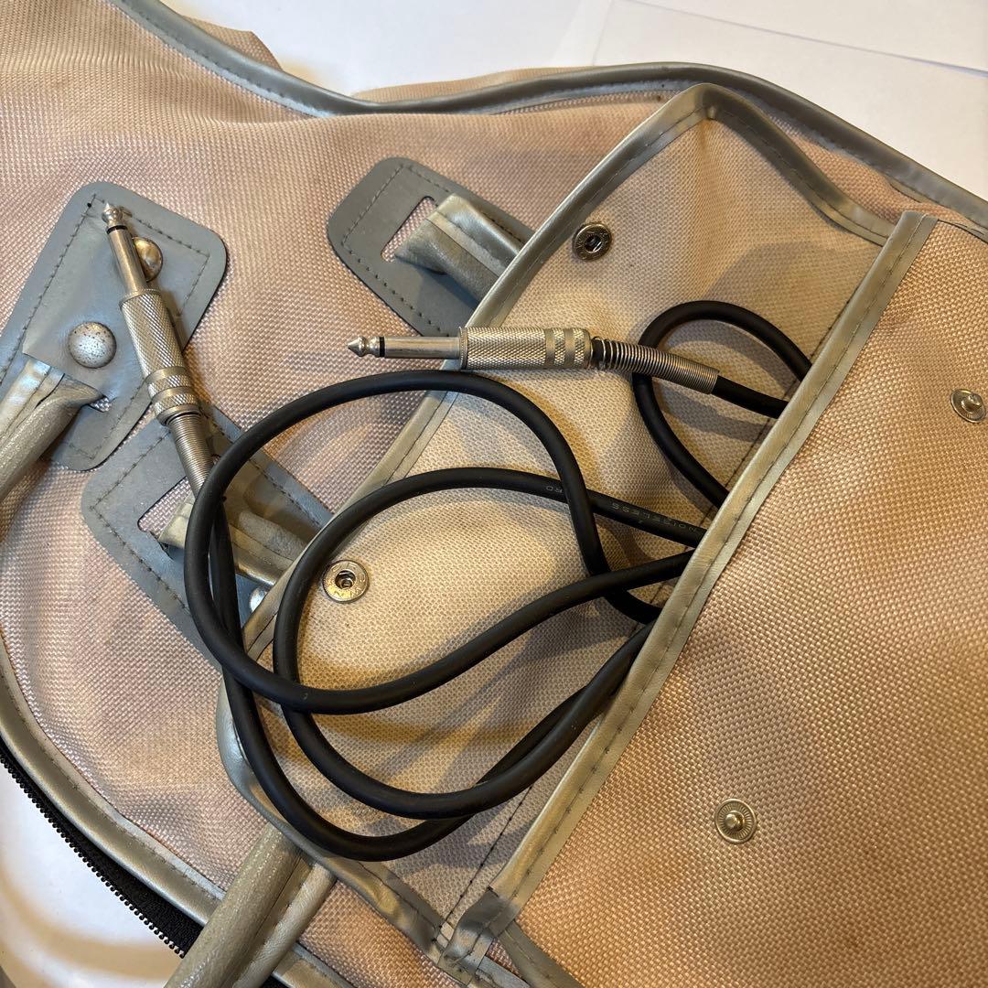 エレキギター・レッド/ブラック