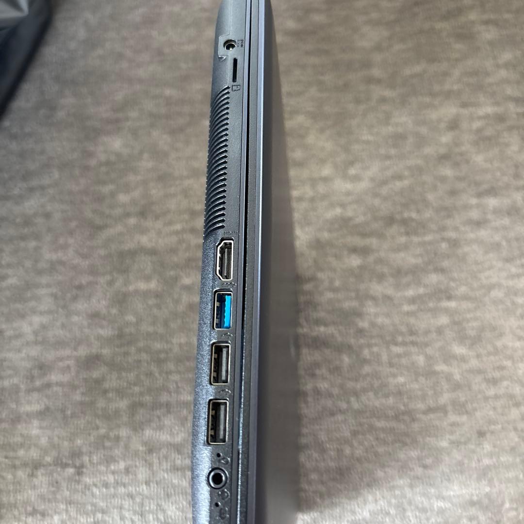 ASUS ノートPC R543M