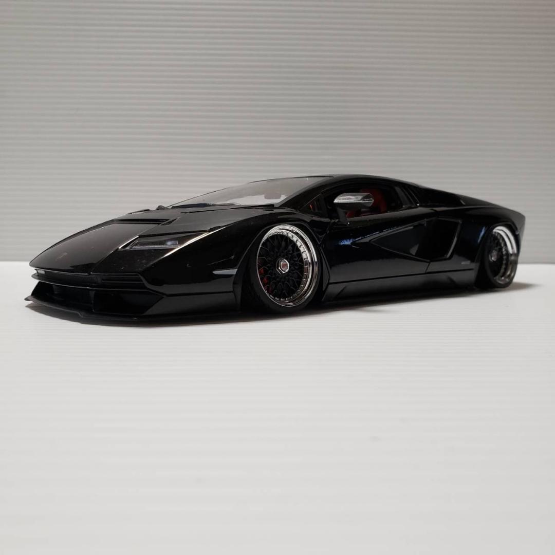 1/18 　ランボルギーニカウンタックLPI 800-4 カスタム