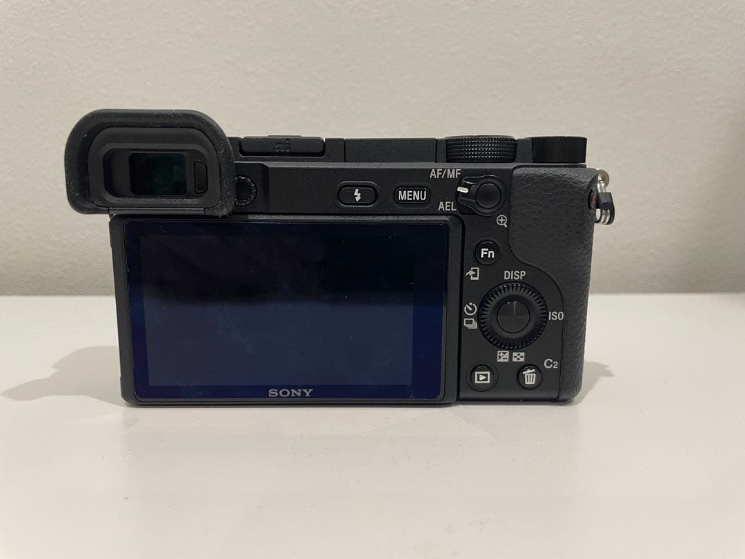 Sony α6400 ミラーレス一眼カメラ