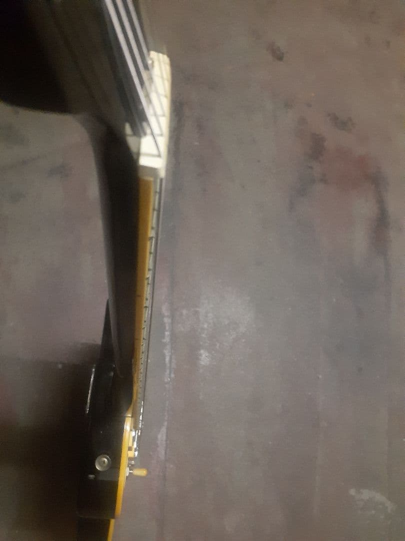 MadAxe サンバースト エレキギター 訳ありでジャンク扱いです。。